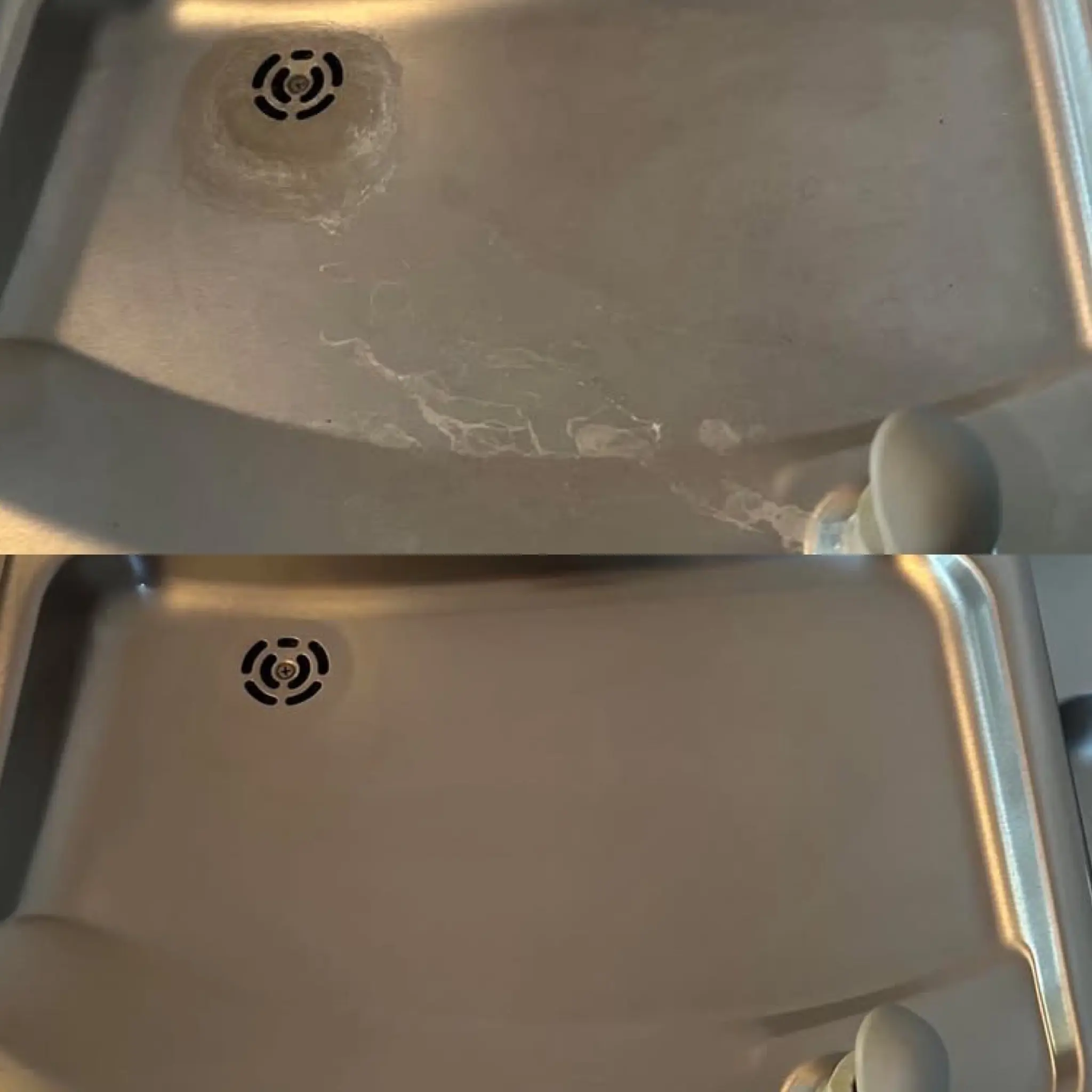 Comparison of a worn-out and a new plastic tray.